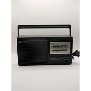 Vintage Sony Portable FM/AM 2 Band Radio Model ICF-24 FREE S/H